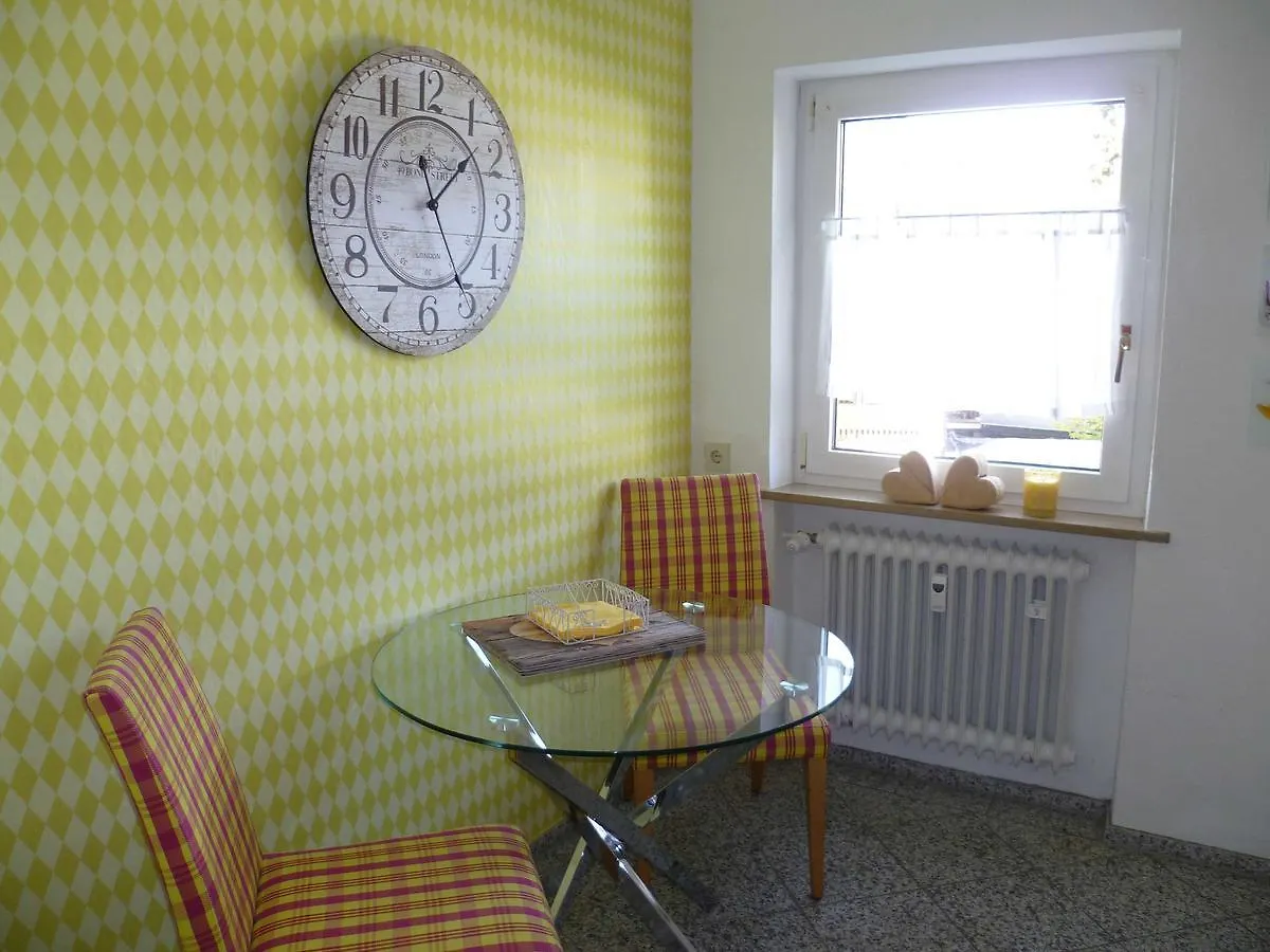 Ferienwohnung Antikstuebchen Garmisch-Partenkirchen
