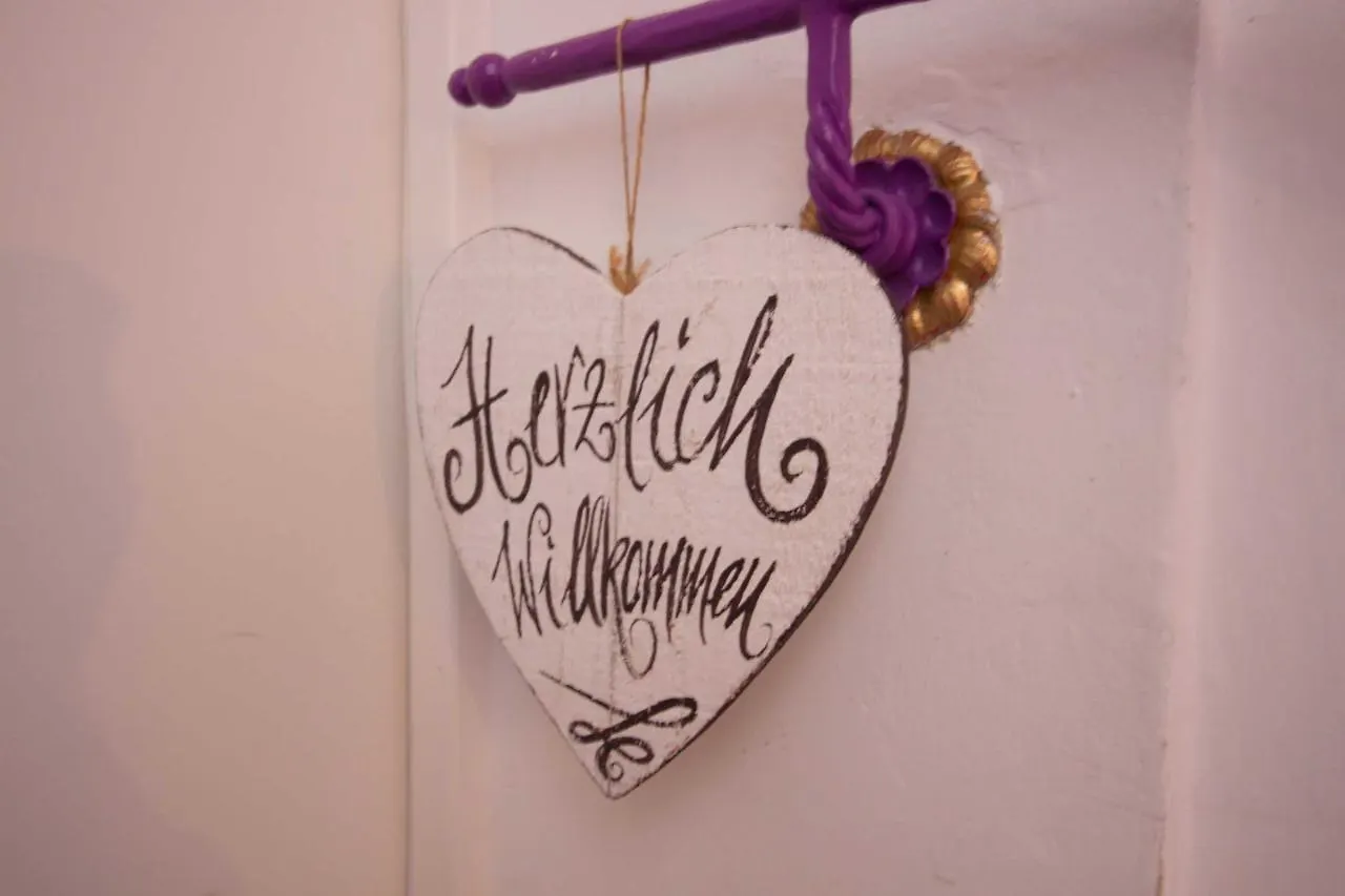 Ferienwohnung Antikstuebchen Apartment Garmisch-Partenkirchen