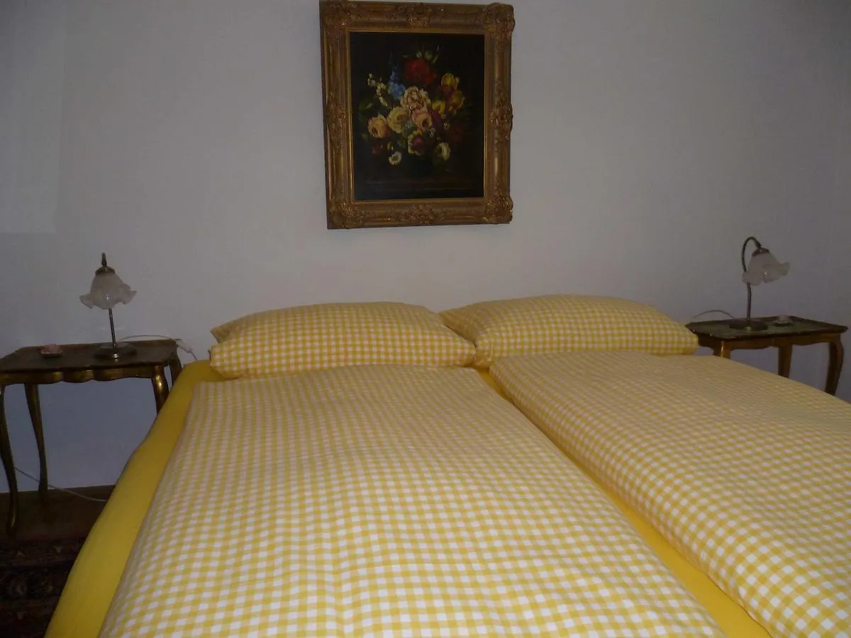 Ferienwohnung Antikstuebchen 0*, Garmisch-Partenkirchen Germany