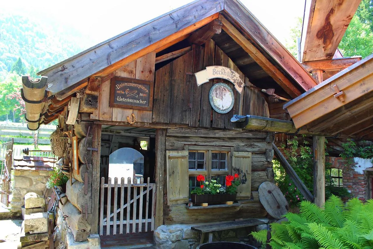 Ferienwohnung Antikstuebchen Apartment Garmisch-Partenkirchen